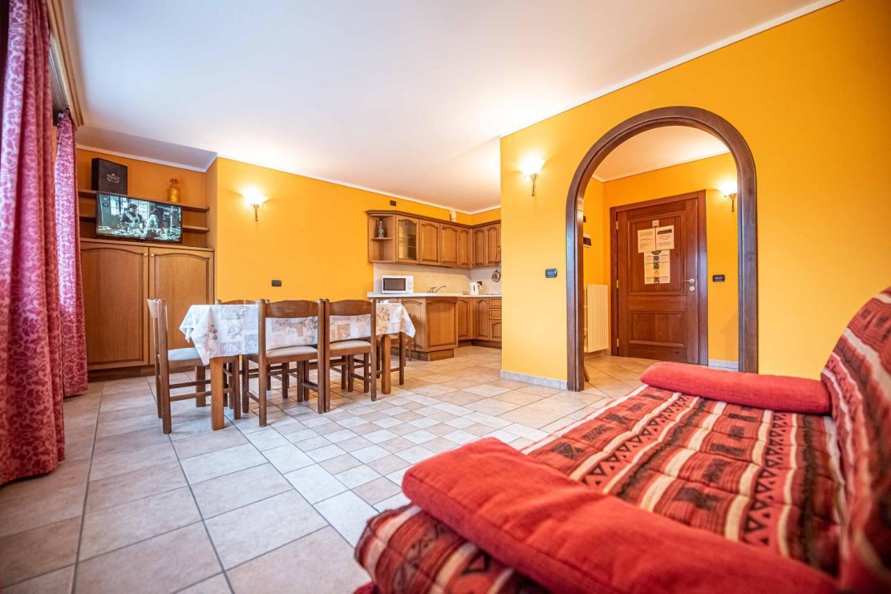 Family House Amalia Myholidaylivigno Exterior photo
